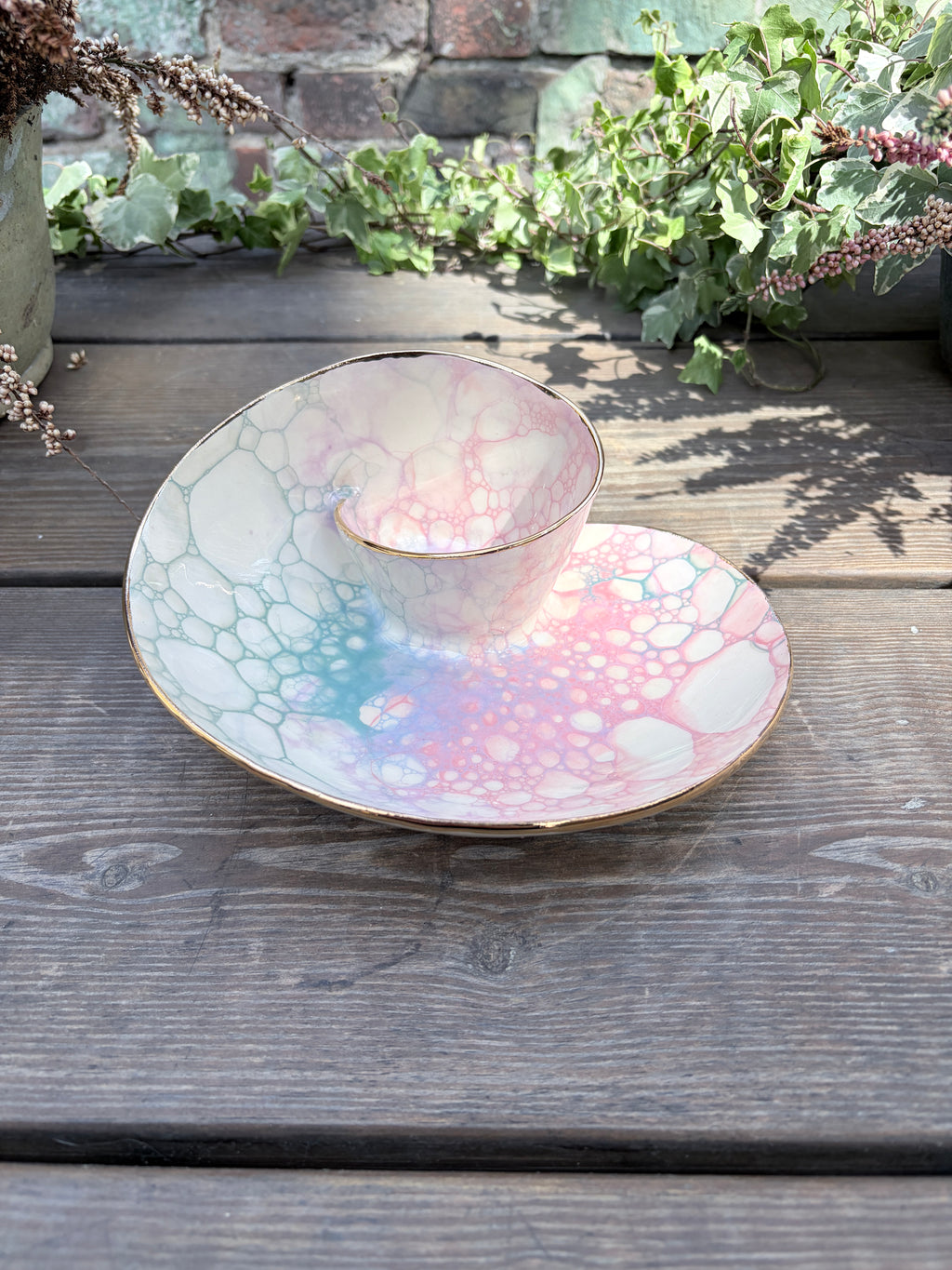 #07 Small Unicorn Bubble Swirl Bowl with 24k gold rim