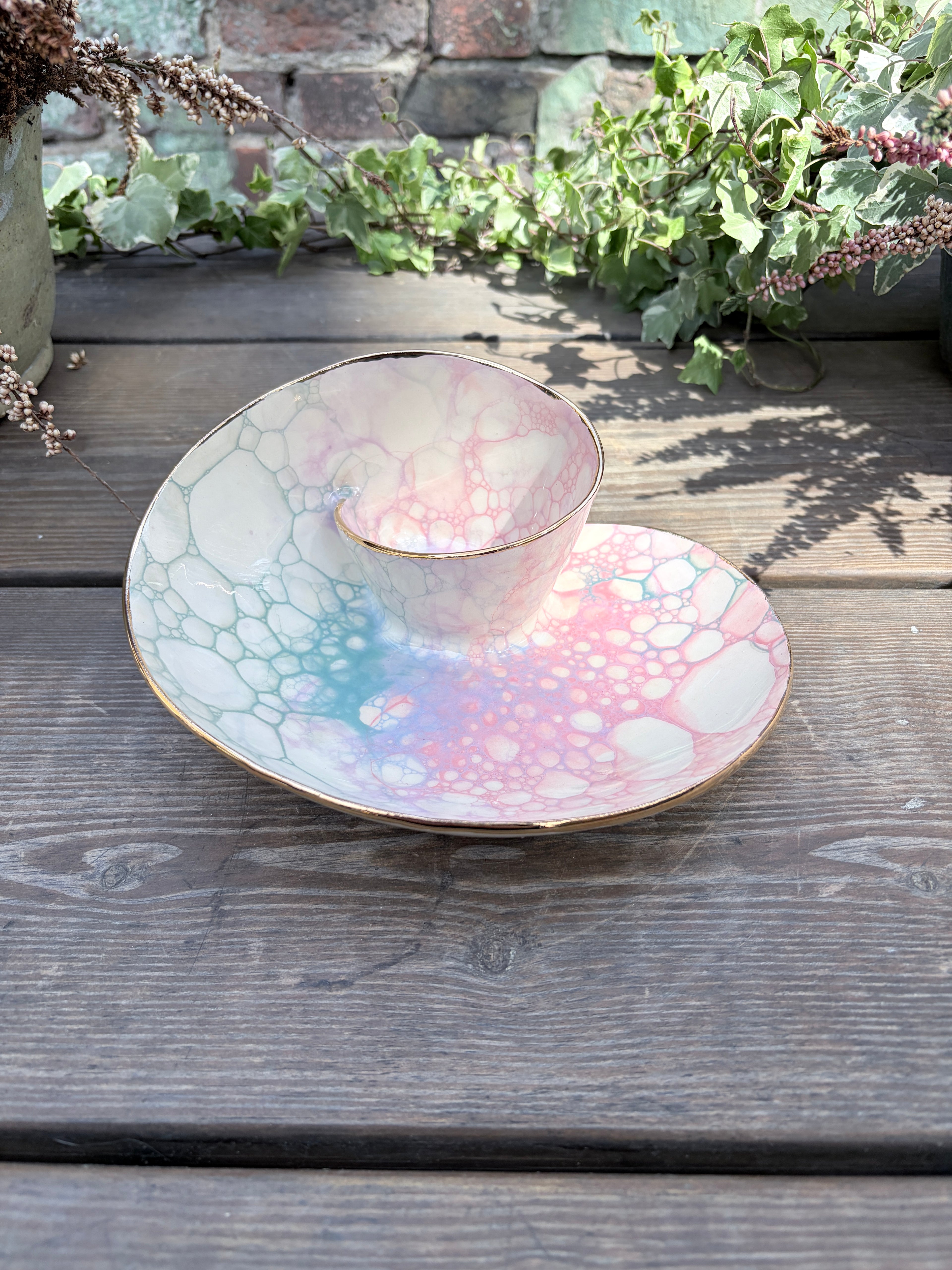 #07 Small Unicorn Bubble Swirl Bowl with 24k gold rim