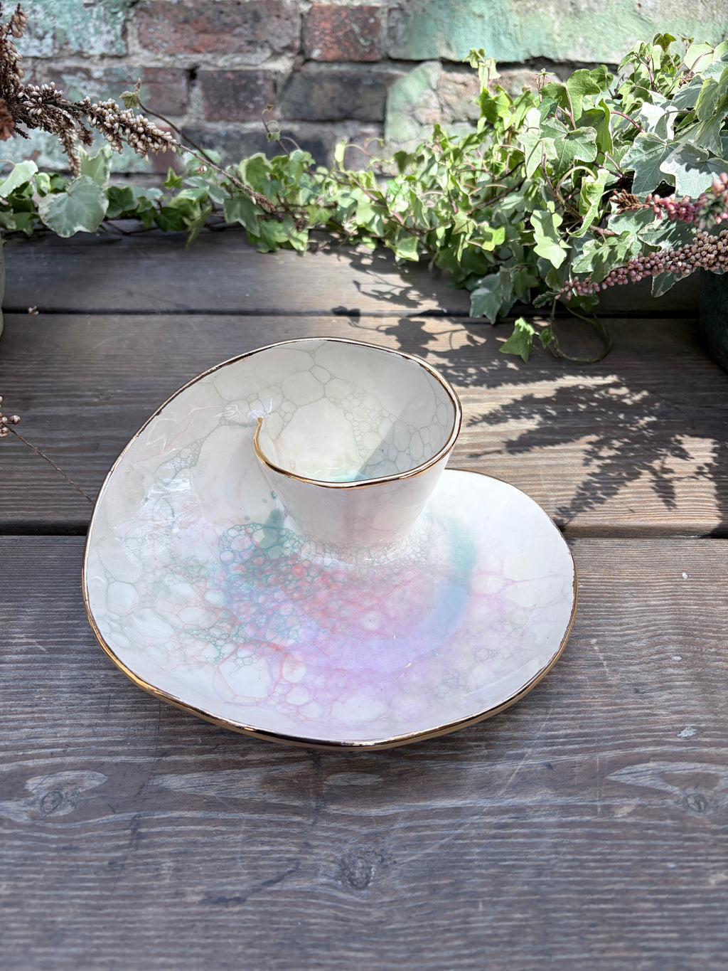#08 Small Unicorn Bubble Swirl Bowl with 24k gold rim