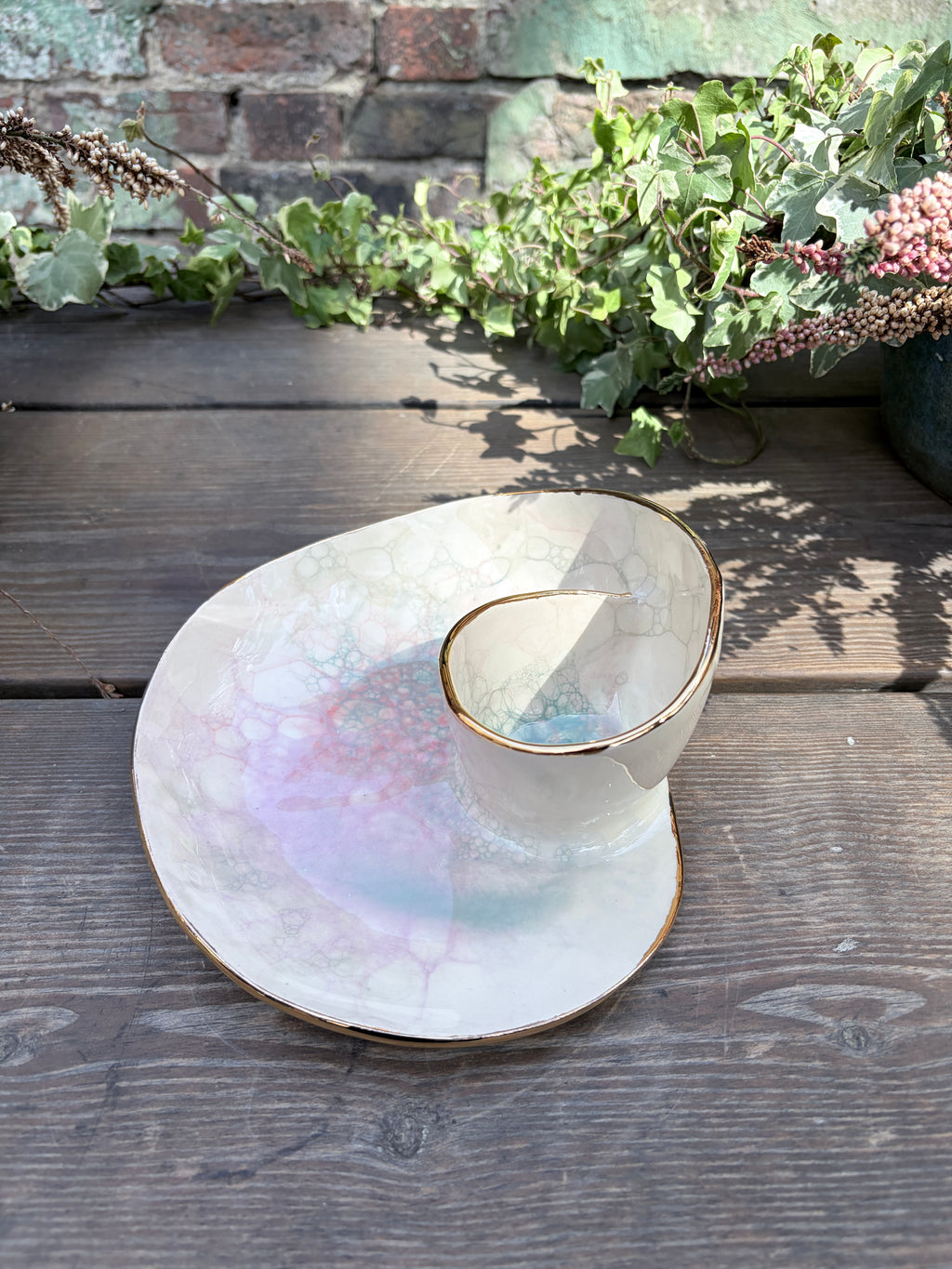 #08 Small Unicorn Bubble Swirl Bowl with 24k gold rim
