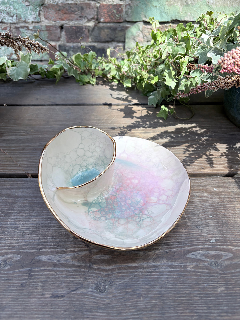 #08 Small Unicorn Bubble Swirl Bowl with 24k gold rim