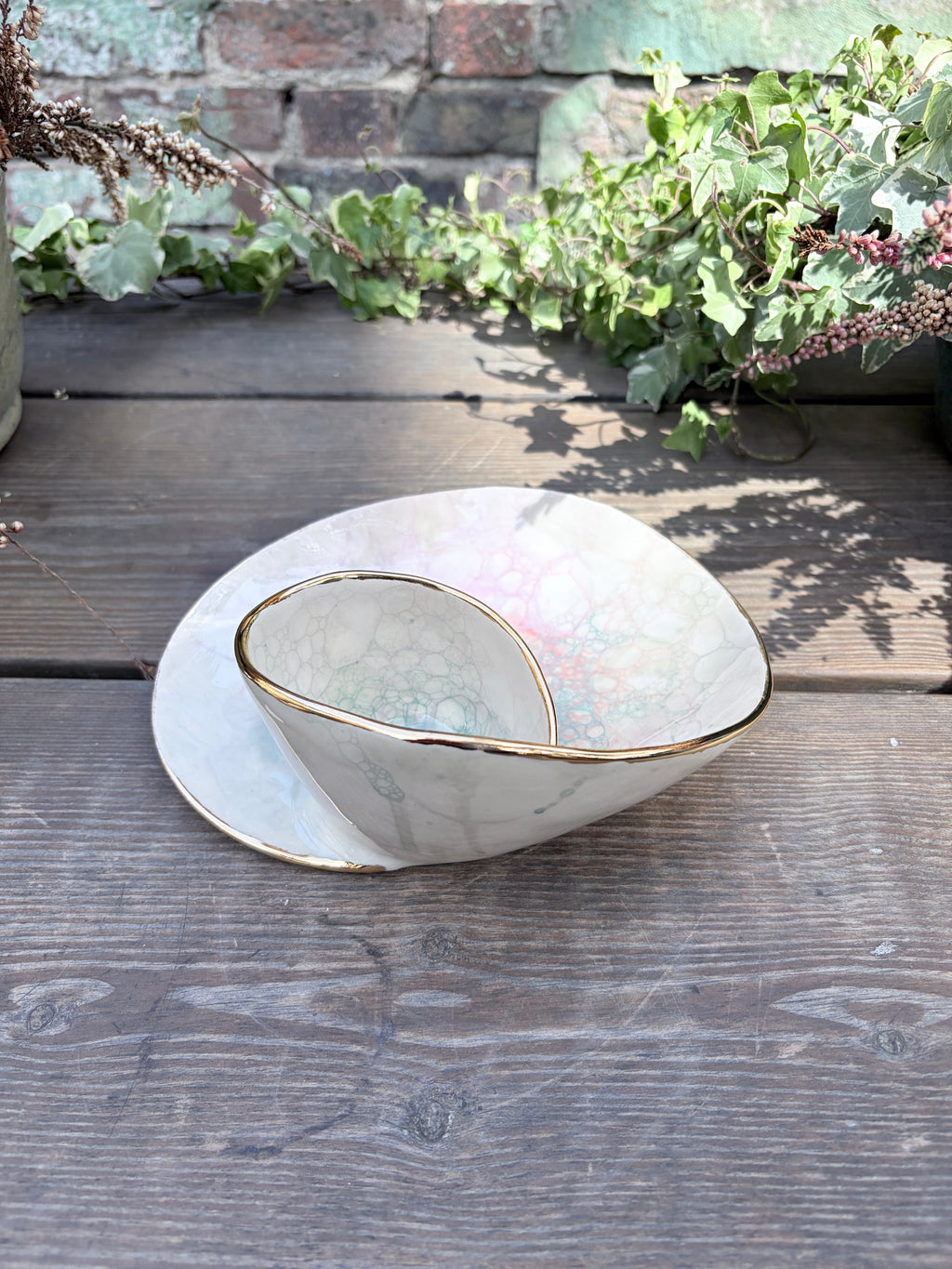 #08 Small Unicorn Bubble Swirl Bowl with 24k gold rim