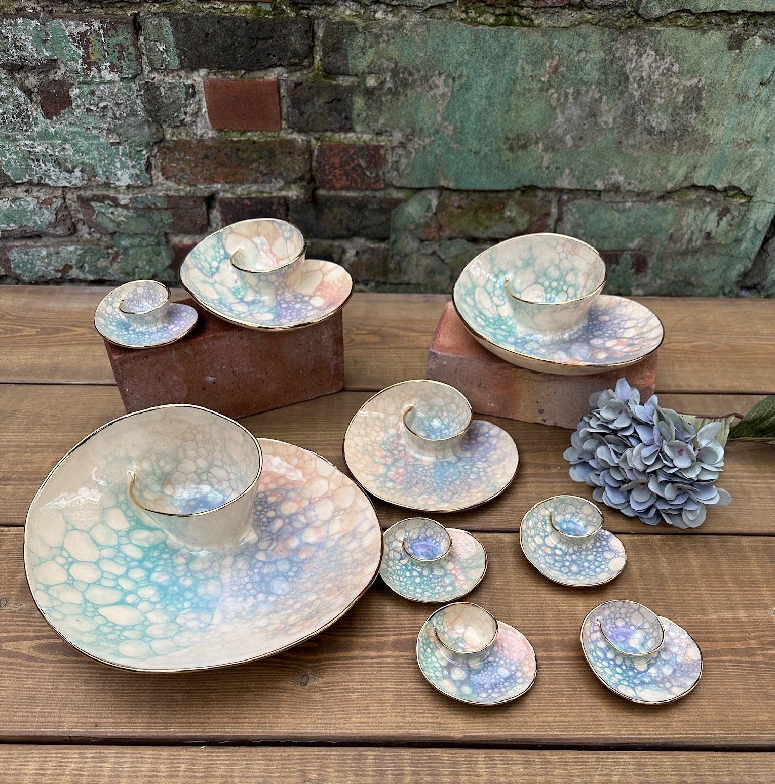 PREORDER UNICORN BUBBLES Swirl Bowl